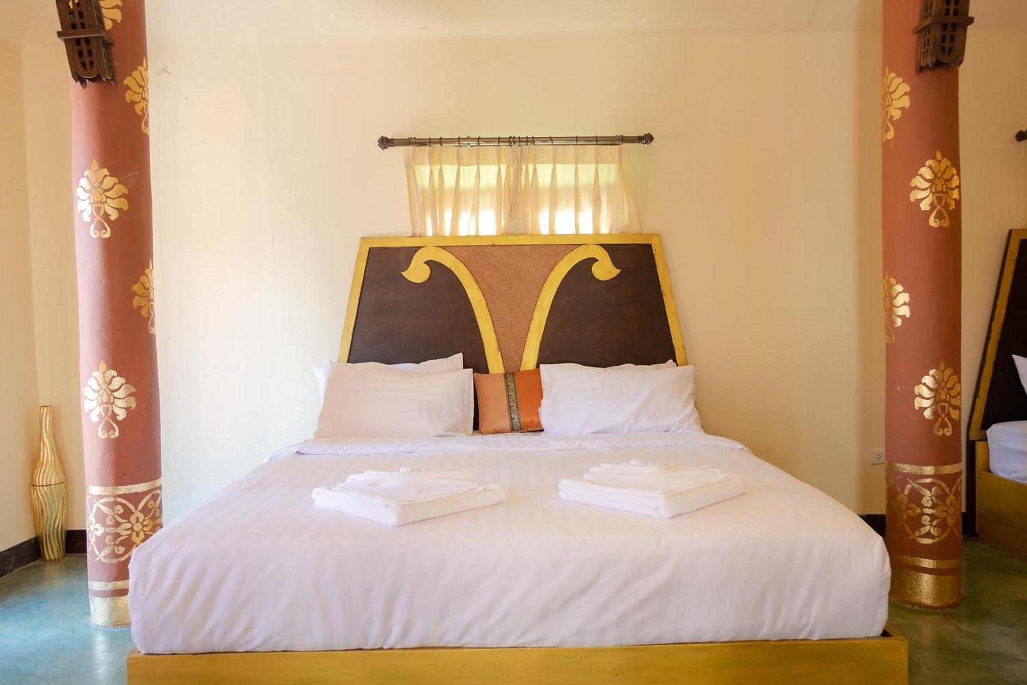 Baan Tawai Lanna Resort Hang Dong Exteriör bild